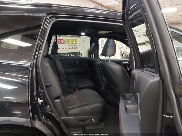 5FNYF6H76MB021660 2021 HONDA PILOT - Image 8