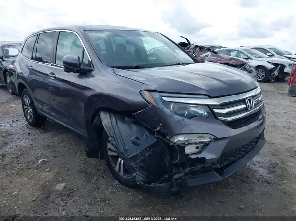 5FNYF6H77HB007143 2017 HONDA PILOT - Image 1