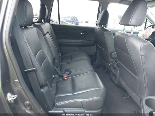 5FNYF6H77HB007143 2017 HONDA PILOT - Image 8