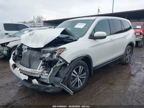 5FNYF6H77JB029228 2018 HONDA PILOT - Image 2