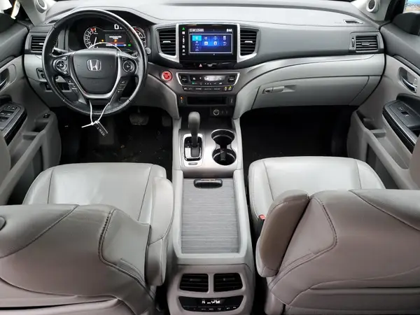 5FNYF6H78GB048654 2016 HONDA PILOT - Image 8