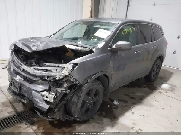 5FNYF6H78GB095280 2016 HONDA PILOT - Image 2
