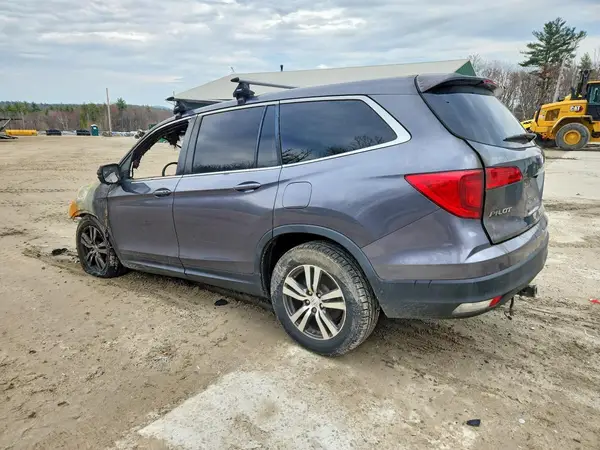 5FNYF6H78HB034304 2017 HONDA PILOT - Image 2