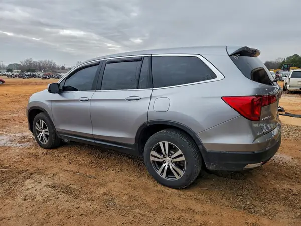 5FNYF6H78HB051426 2017 HONDA PILOT - Image 2