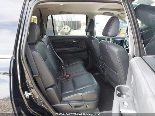 5FNYF6H78HB505688 2017 HONDA PILOT - Image 8