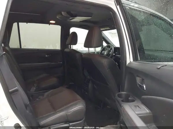 5FNYF6H78MB035740 2021 HONDA PILOT - Image 8