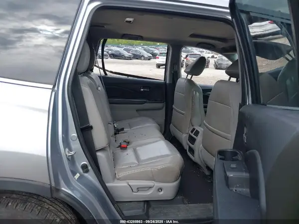 5FNYF6H79GB085938 2016 HONDA PILOT - Image 8