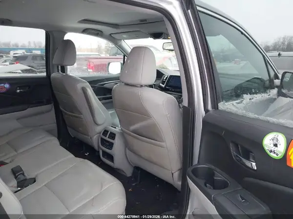 5FNYF6H79GB097586 2016 HONDA PILOT - Image 8