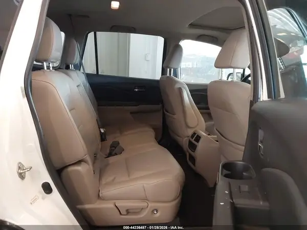 5FNYF6H79GB102401 2016 HONDA PILOT - Image 8