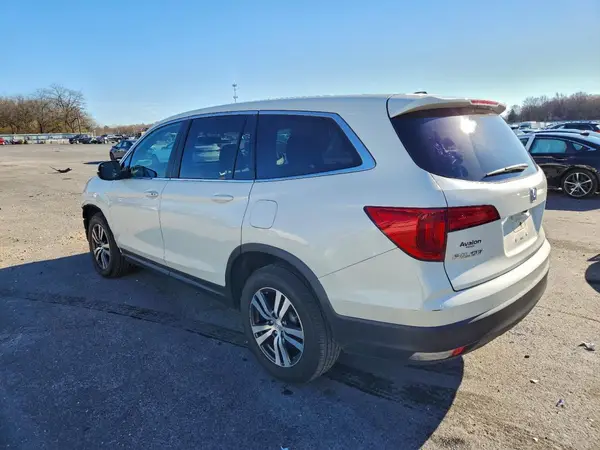 5FNYF6H79HB039284 2017 HONDA PILOT - Image 2