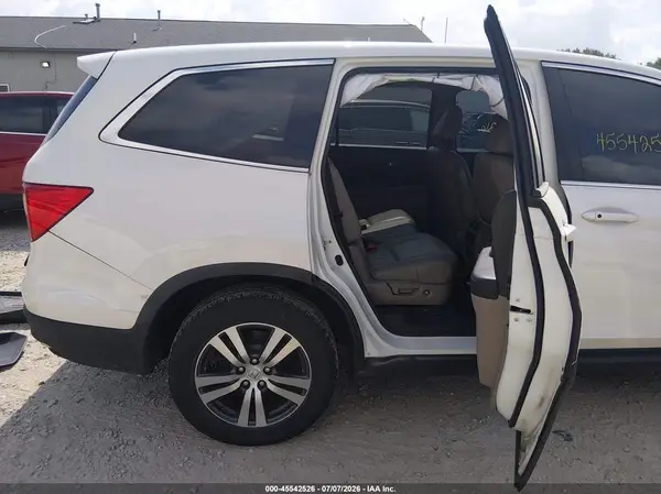 5FNYF6H79HB053668 2017 HONDA PILOT - Image 8