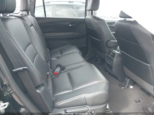 5FNYF6H79HB069806 2017 HONDA PILOT - Image 8
