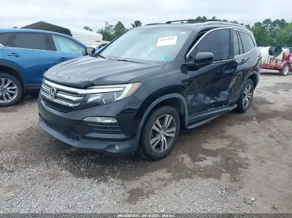 5FNYF6H79JB041347 2018 HONDA PILOT - Image 2