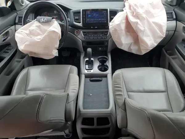 5FNYF6H79JB053871 2018 HONDA PILOT - Image 8