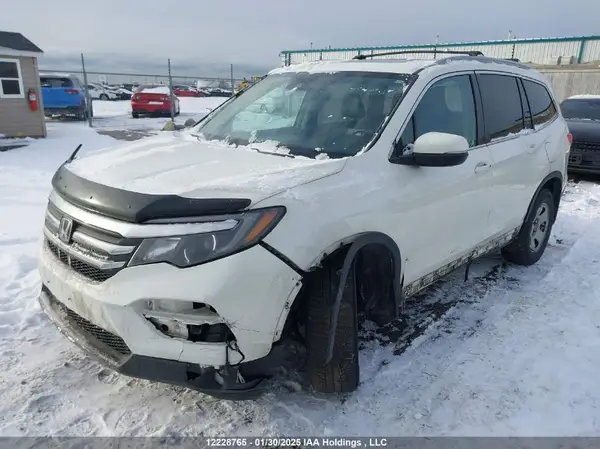 5FNYF6H79JB504507 2018 HONDA PILOT - Image 2