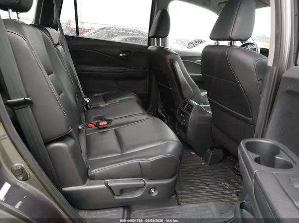 5FNYF6H7XGB073992 2016 HONDA PILOT - Image 8