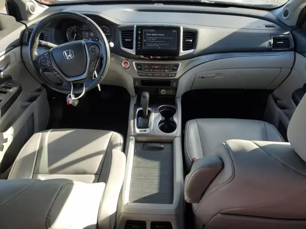 5FNYF6H7XGB102861 2016 HONDA PILOT - Image 8