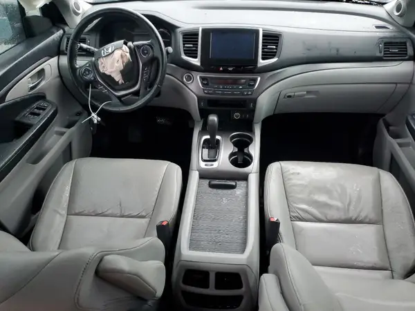5FNYF6H7XGB108661 2016 HONDA PILOT - Image 8