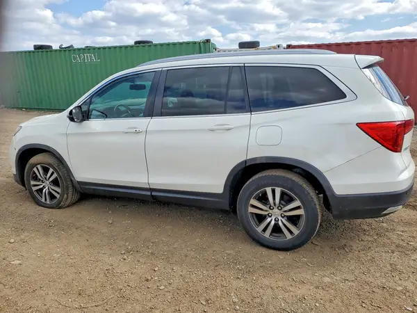 5FNYF6H7XHB006665 2017 HONDA PILOT - Image 2