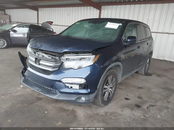 5FNYF6H7XHB012000 2017 HONDA PILOT - Image 2