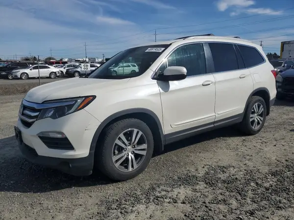 5FNYF6H7XHB042744 2017 HONDA PILOT - Image 1