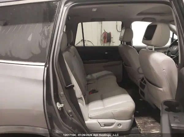 5FNYF6H7XHB501464 2017 HONDA PILOT - Image 8