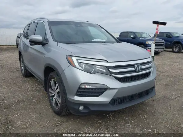5FNYF6H7XHB501917 2017 HONDA PILOT - Image 1