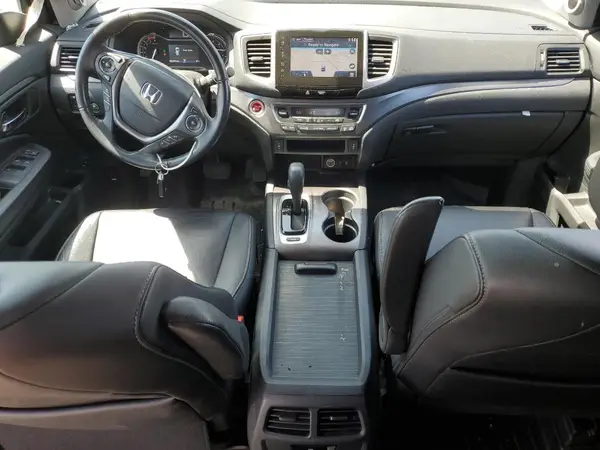5FNYF6H7XJB050249 2018 HONDA PILOT - Image 8
