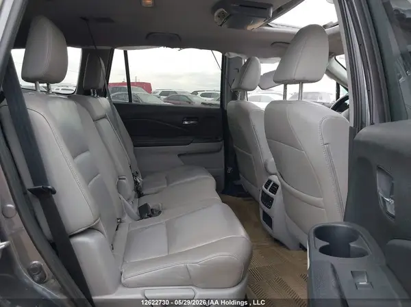 5FNYF6H7XJB504600 2018 HONDA PILOT - Image 8