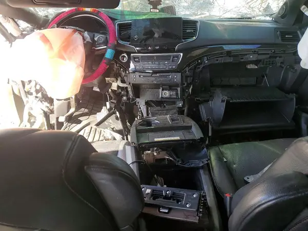 5FNYF6H7XLB054305 2020 HONDA PILOT - Image 8