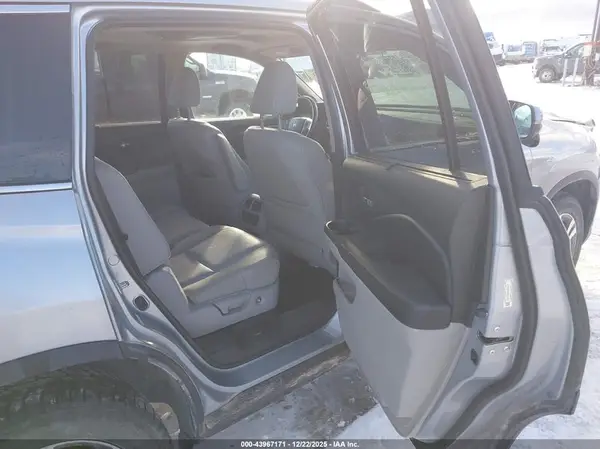 5FNYF6H80GB023210 2016 HONDA PILOT - Image 8