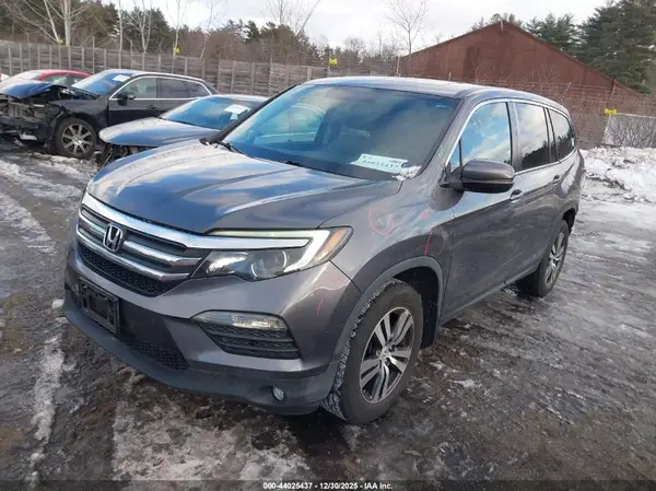 5FNYF6H80GB104899 2016 HONDA PILOT - Image 2