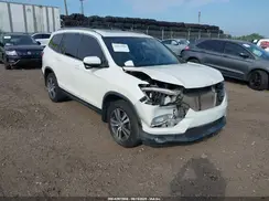 5FNYF6H80HB026156 2017 HONDA PILOT