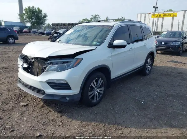 5FNYF6H80HB026156 2017 HONDA PILOT - Image 2