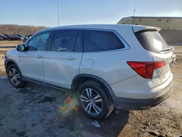 5FNYF6H80HB046648 2017 HONDA PILOT - Image 2