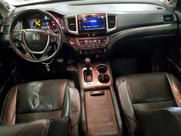 5FNYF6H80HB054247 2017 HONDA PILOT - Image 8