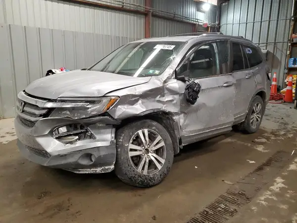 5FNYF6H80HB071193 2017 HONDA PILOT - Image 1