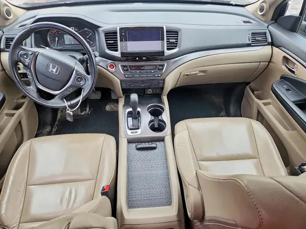 5FNYF6H80JB022534 2018 HONDA PILOT - Image 8