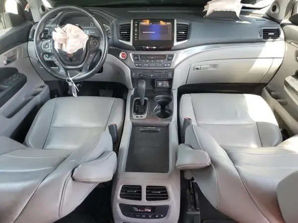5FNYF6H80JB025028 2018 HONDA PILOT - Image 8
