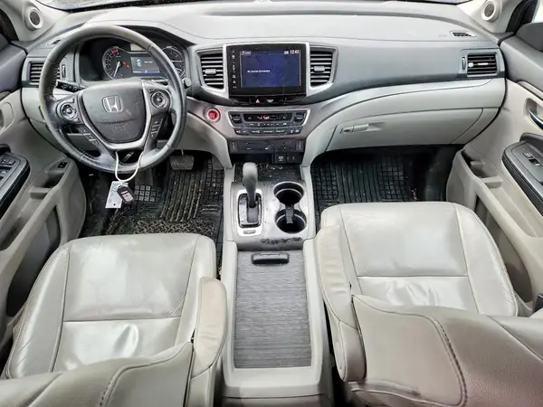 5FNYF6H80JB025224 2018 HONDA PILOT - Image 8