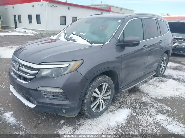 5FNYF6H80JB502072 2018 HONDA PILOT - Image 2