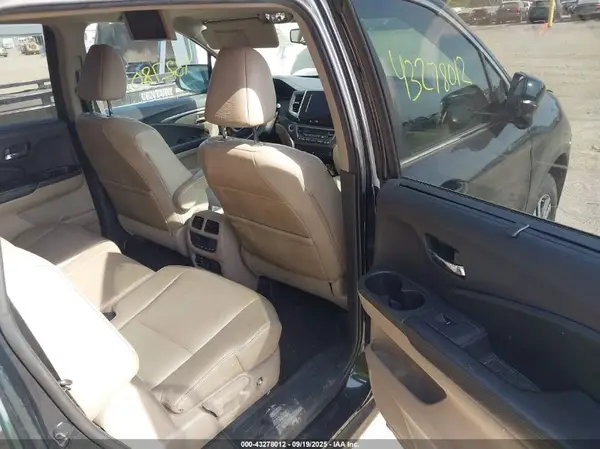 5FNYF6H81GB027850 2016 HONDA PILOT - Image 8
