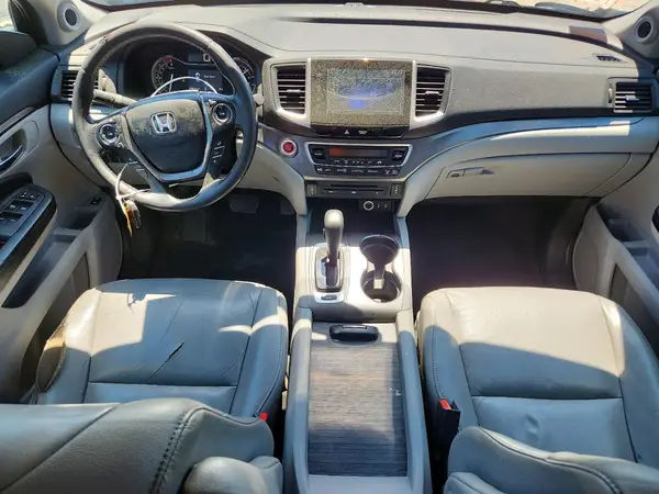 5FNYF6H82GB085613 2016 HONDA PILOT - Image 8