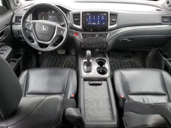 5FNYF6H82HB500611 2017 HONDA PILOT - Image 8