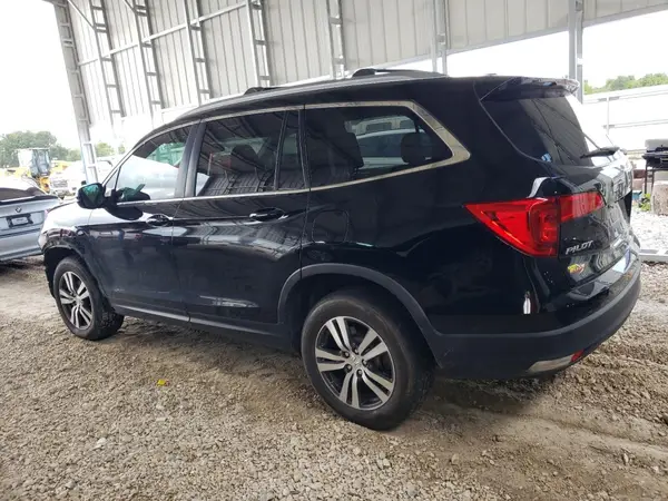 5FNYF6H82JB063117 2018 HONDA PILOT - Image 2