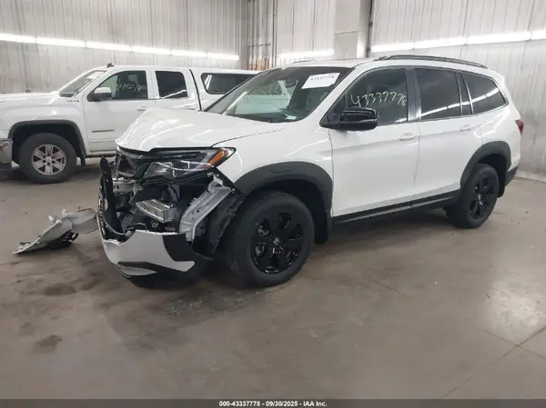5FNYF6H82NB099976 2022 HONDA PILOT - Image 2