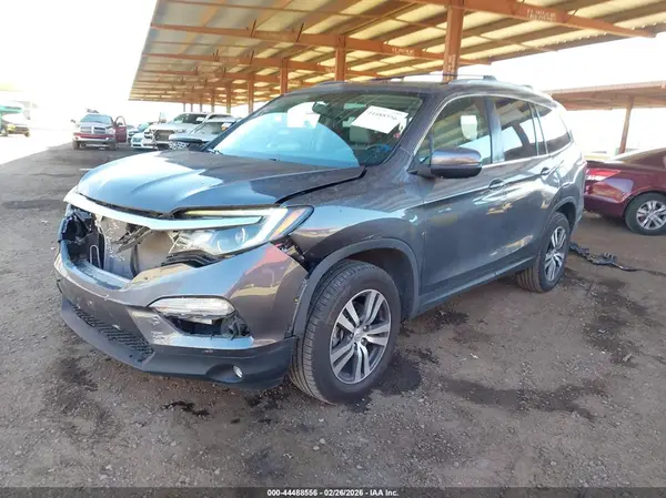 5FNYF6H83HB053352 2017 HONDA PILOT - Image 2