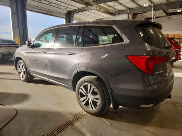 5FNYF6H83HB054274 2017 HONDA PILOT - Image 2