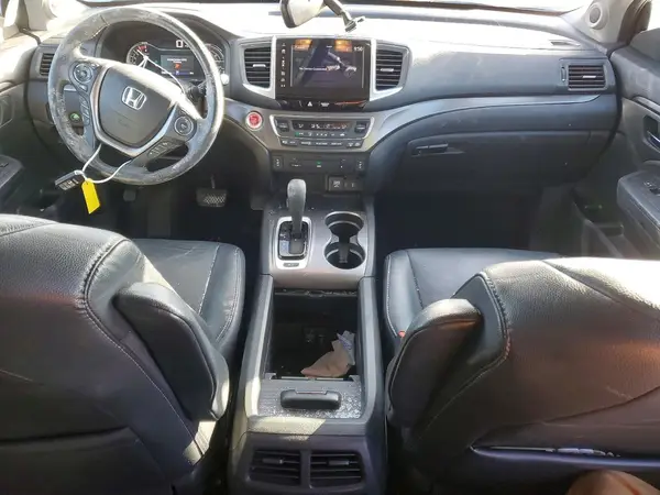 5FNYF6H84HB075215 2017 HONDA PILOT - Image 8