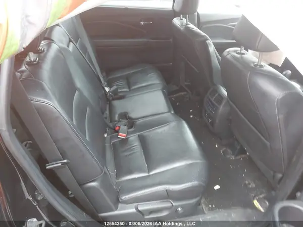 5FNYF6H84HB505230 2017 HONDA PILOT - Image 8